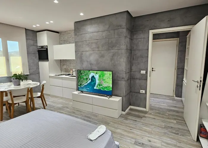 Apartment Stylish Escape